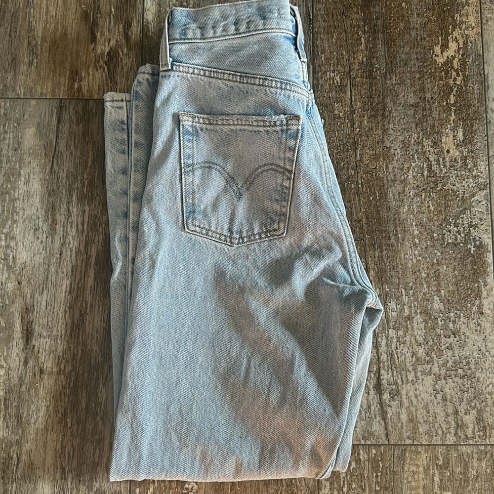 Ribcage Levi’s